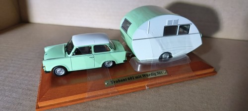 Trabant 601 mit wohnwagen - 601,