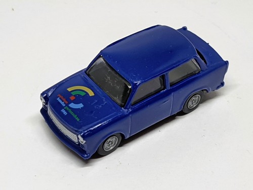 Trabant dunkelblau - trabant, in